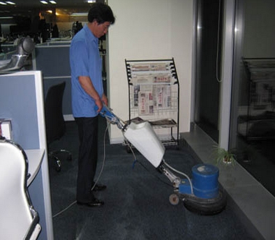 二次装修地板翻新找专业上海保洁公司